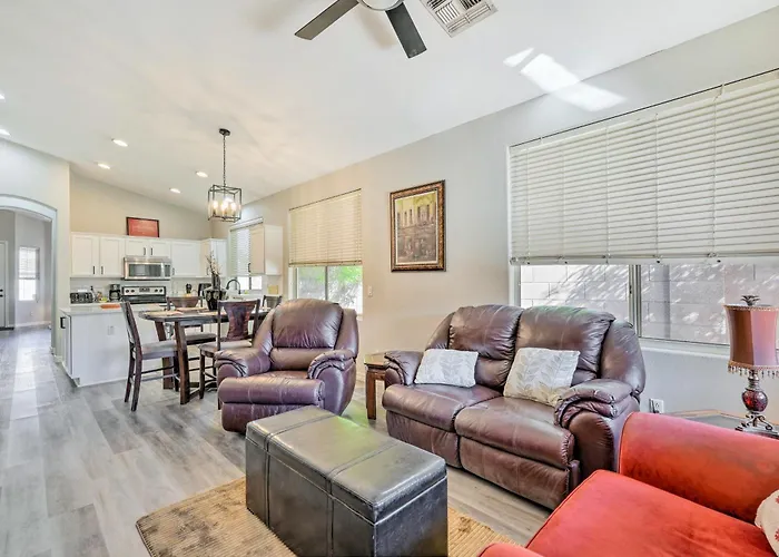 4 Mi To Peoria Sports Complex: Family W/ Pool Holiday home