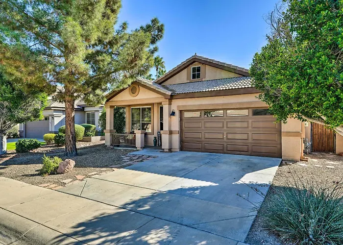 4 Mi To Peoria Sports Complex: Family W/ Pool *