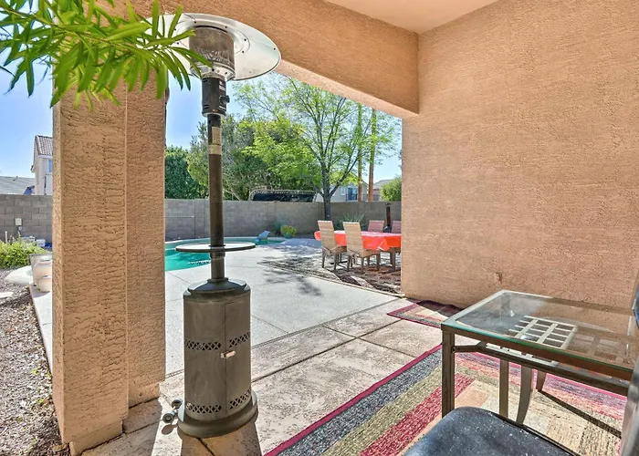 Holiday home 4 Mi To Peoria Sports Complex: Family W/ Pool Glendale